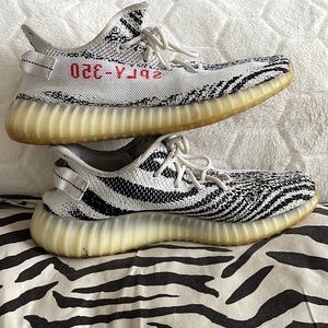 Yeezy 350 V2 Zebra